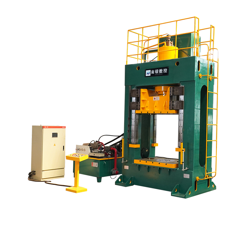Gib-Guided Press machine for metal forming