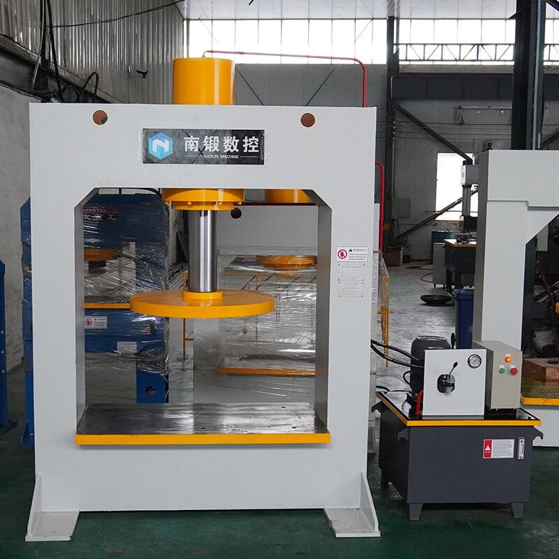Nadun 250 ton hydraulic forklift tire press machine