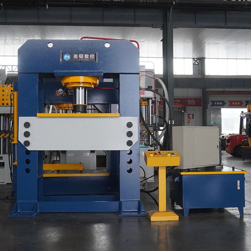 Movable Worktable Nadun 300T Gantry Hydraulic Press Machine