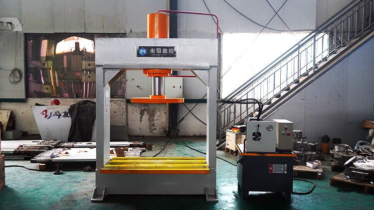 160 ton hydraulic forklift solid tyre changer press machine for solid forklift tire Affordable price