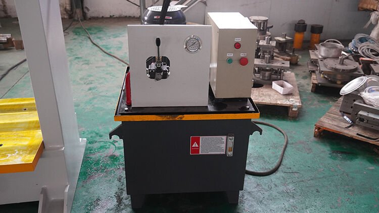 160 ton hydraulic forklift solid tire changer press machine for solid forklift tire tyre Affordable price supplier
