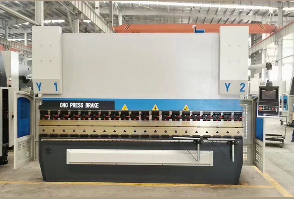 CNC metal sheet bending machine 400T3200