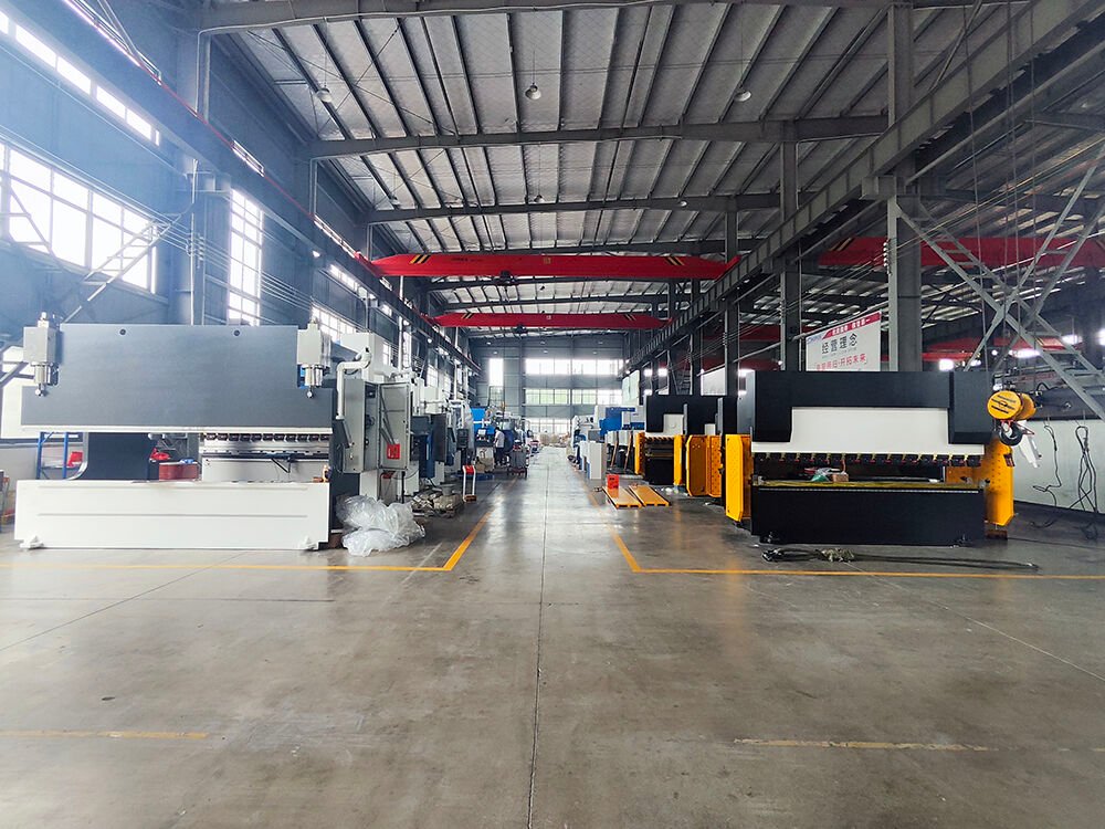 customized CNC small sheet bending machine details
