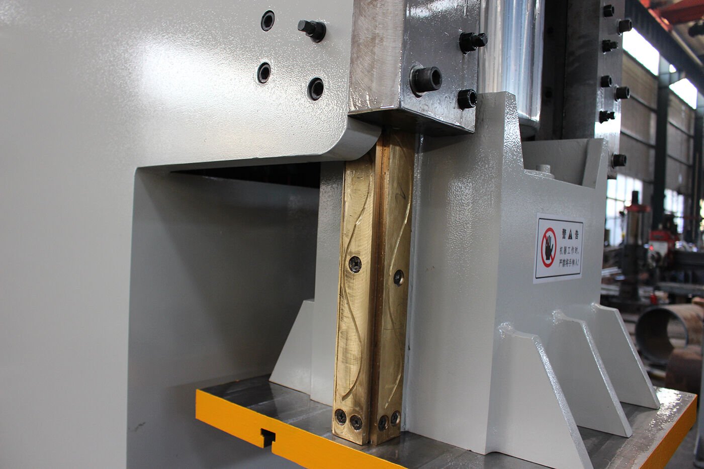 100 ton hydraulic punching machine details