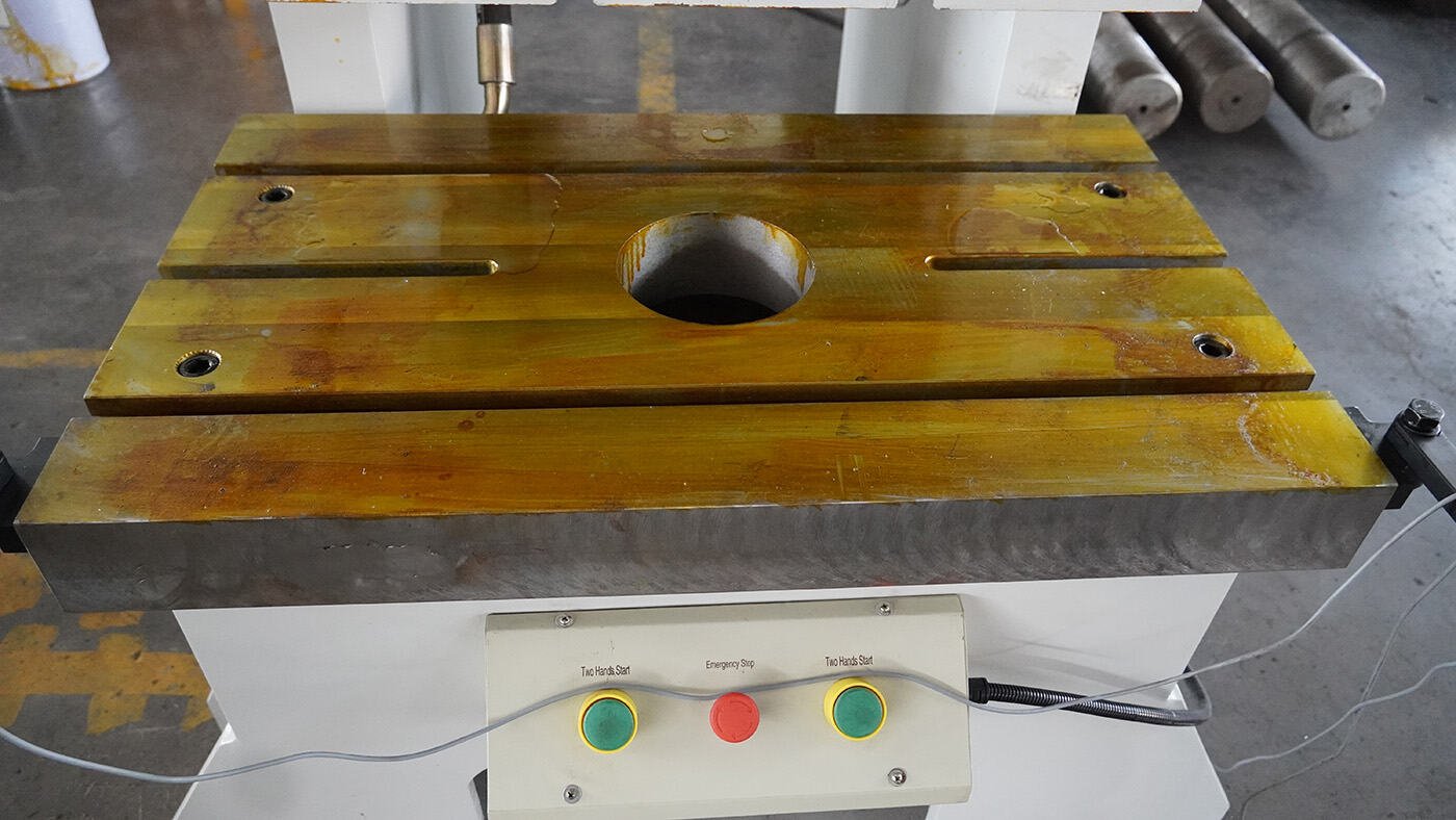 125 ton electric hydraulic hole punching tool hole press machine hydraulic for steel factory