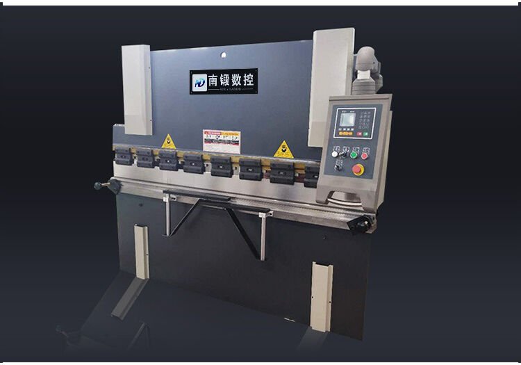 100 ton CNC hydraulic press brake machine supplier