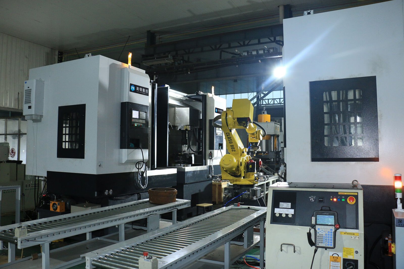 CNC Single Column Vertical Lathe China Auto Lathe Machine Metal Machining