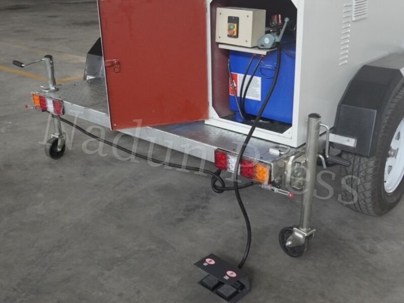 mobile solid tire press machine (2).JPG